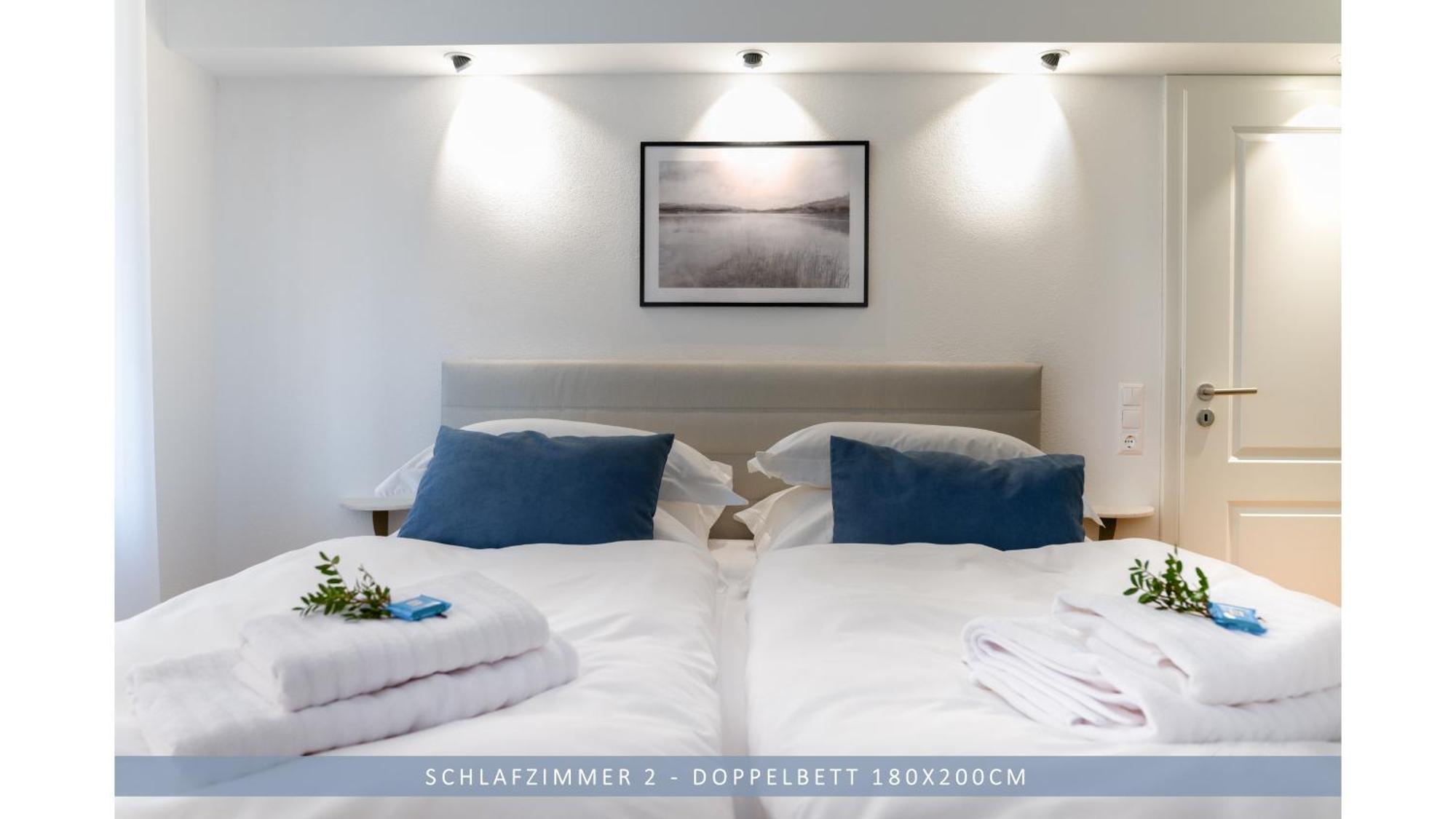 נורטהיים Apartment Leinetal - Bester Schlafkomfort In Hochwertiger Hotelbettwaesche, 3 Zimmer - Grosse Kueche, Duschbad & Parkplatz מראה חיצוני תמונה