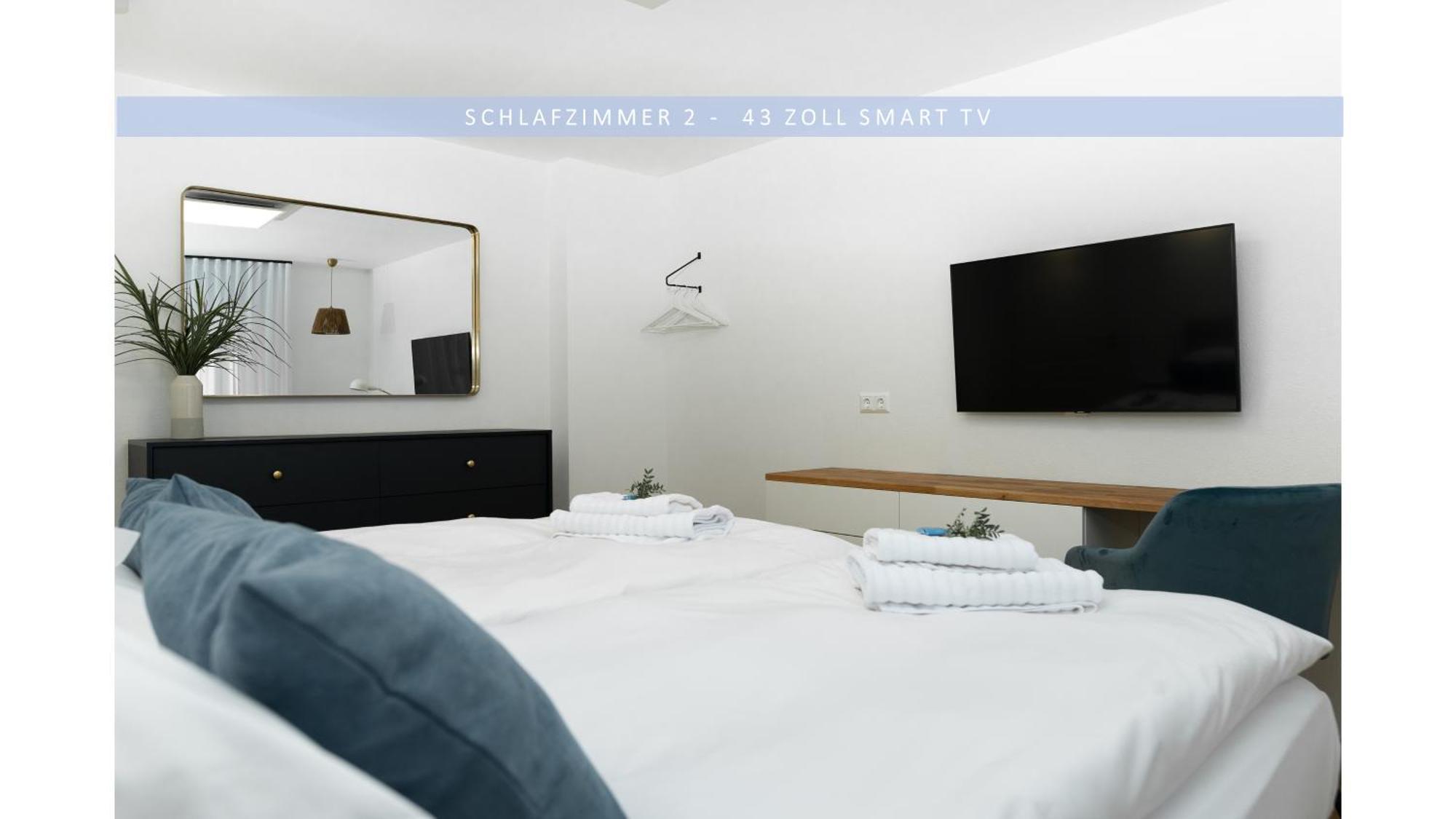 נורטהיים Apartment Leinetal - Bester Schlafkomfort In Hochwertiger Hotelbettwaesche, 3 Zimmer - Grosse Kueche, Duschbad & Parkplatz מראה חיצוני תמונה