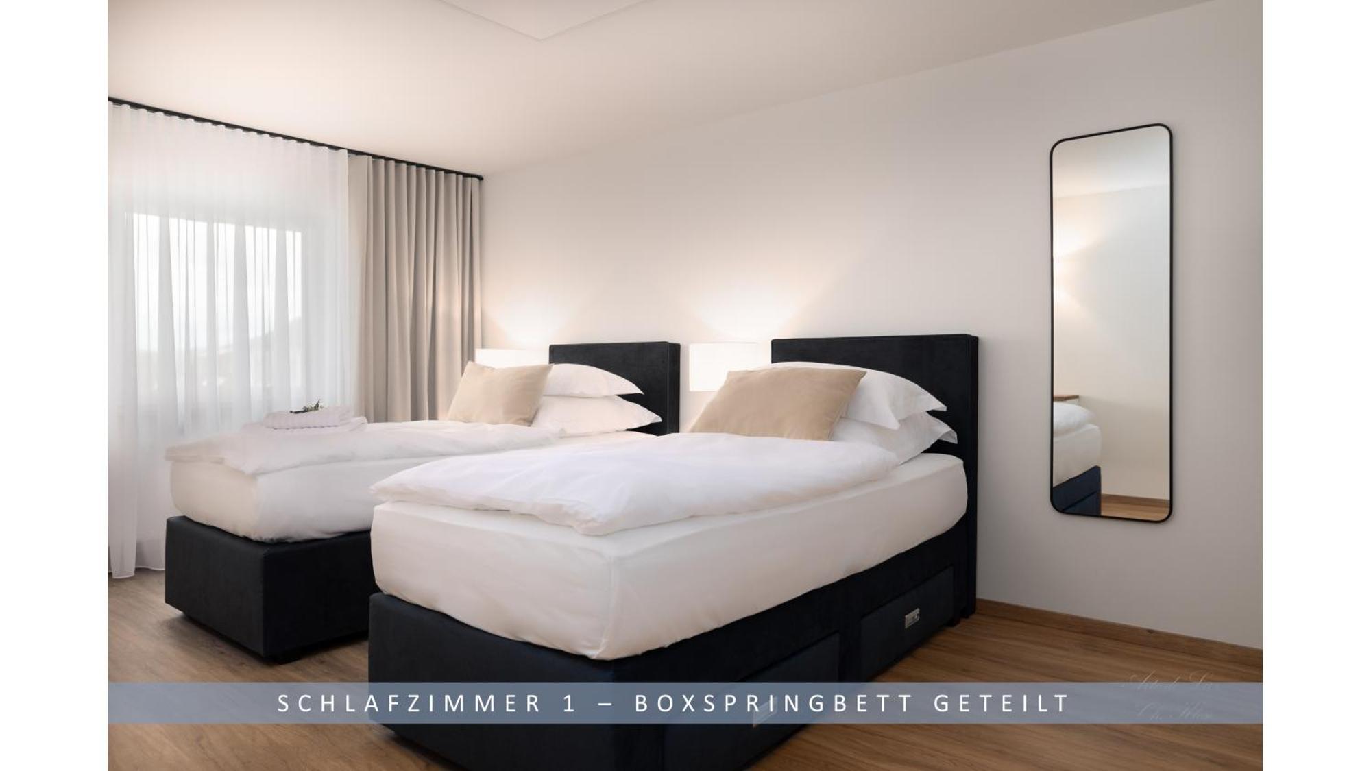 נורטהיים Apartment Leinetal - Bester Schlafkomfort In Hochwertiger Hotelbettwaesche, 3 Zimmer - Grosse Kueche, Duschbad & Parkplatz מראה חיצוני תמונה